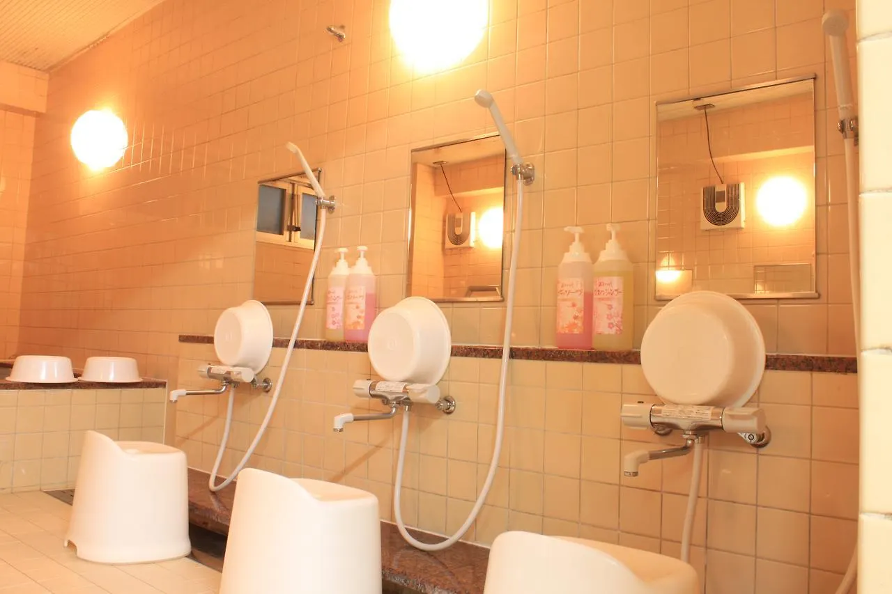 T And K Hostel Kobe Sannomiya East
